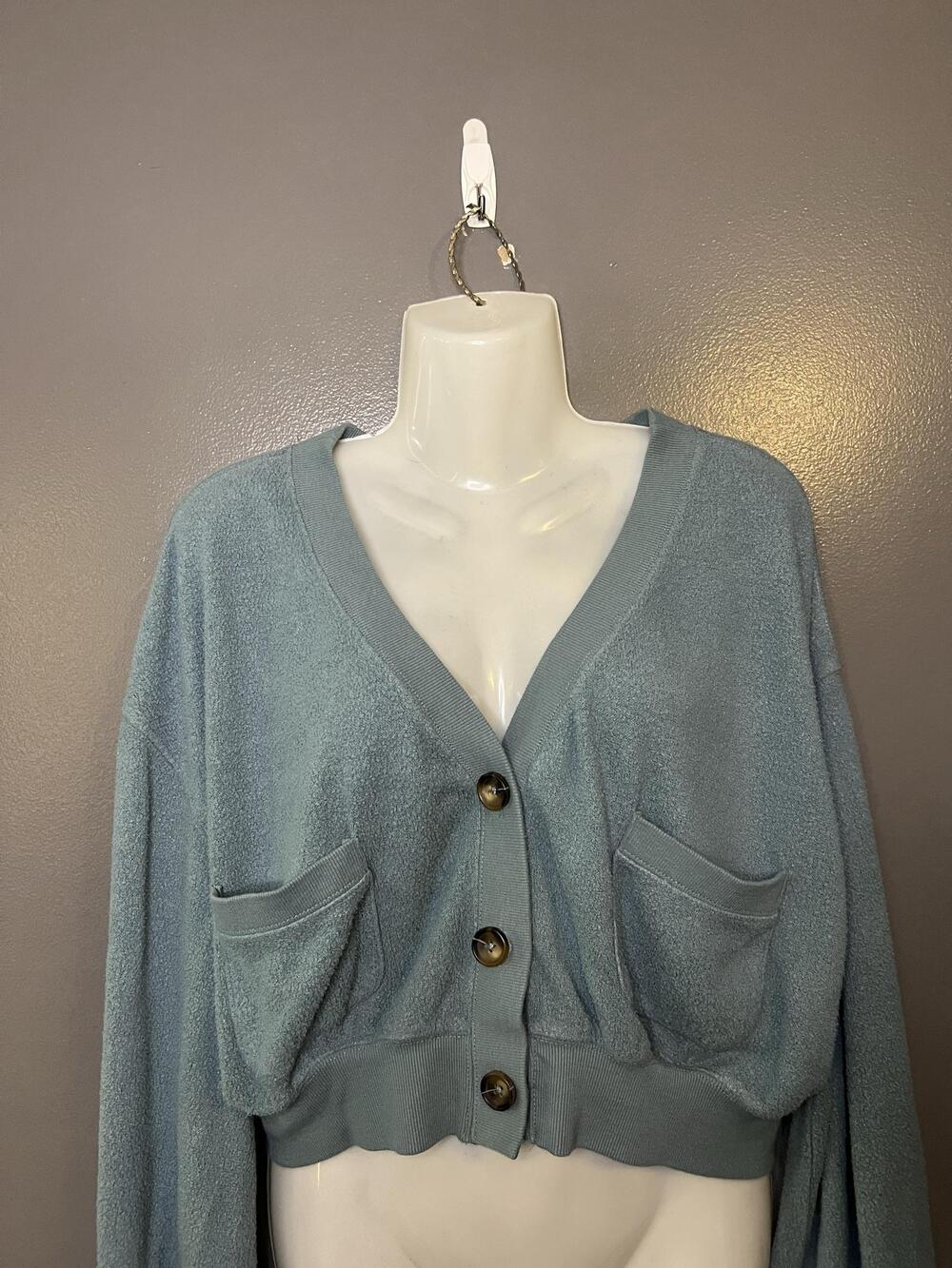 Urban Outfitters Cardigan Sweater Womens Large Green Knit Cropped Pockets